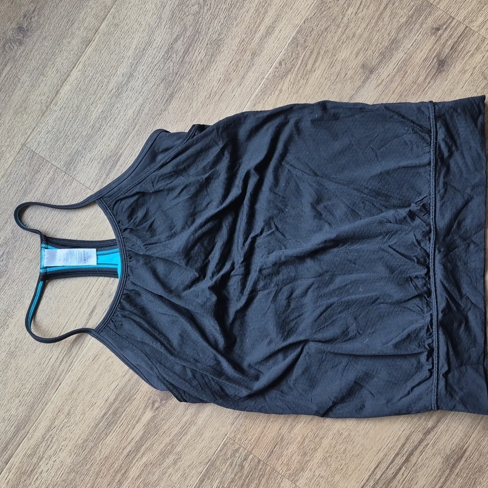 Ivivva tank - like new size 12